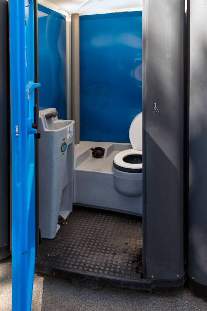 Best Emergency porta potty rental  in Shpee Neck, MA